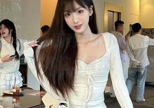 首页刷到停不下来，166fun你咋这么懂我！