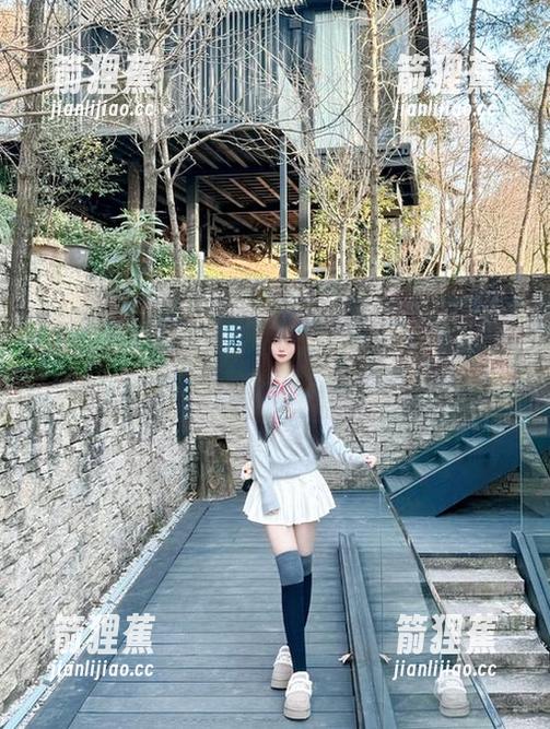 最新瓜田里的“神仙打架”，17c吃瓜上演不一样的真人秀！