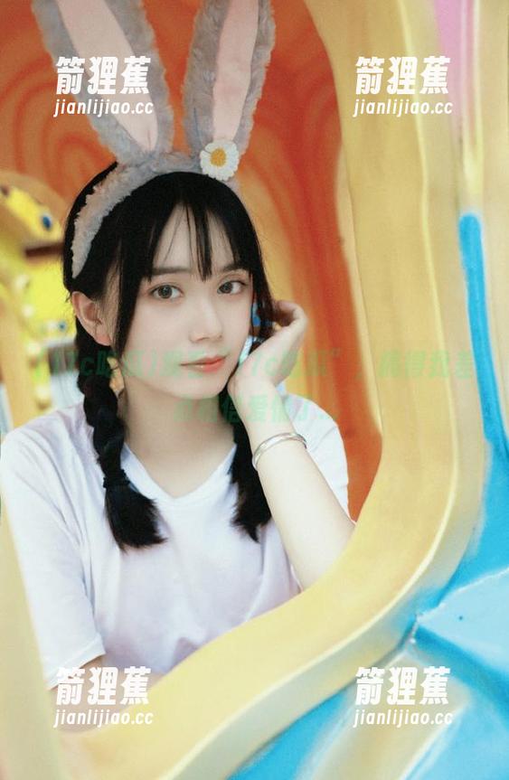 17c吃瓜 观看“17c吃瓜”,搞得我差点相信爱情了...