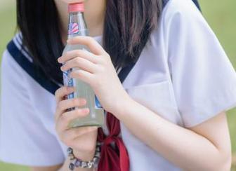 吃瓜人生，我的“17c吃瓜”陪我永不迷路，瓜在这里，心在远方！