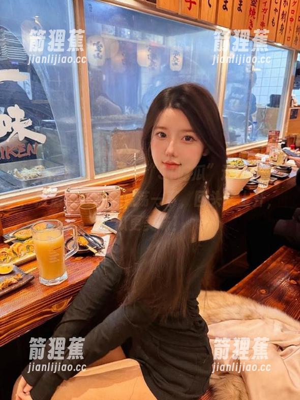 下载安装“51吃瓜”这款app，然后再去官网晃荡一下，回头率上升，瓜更美味！