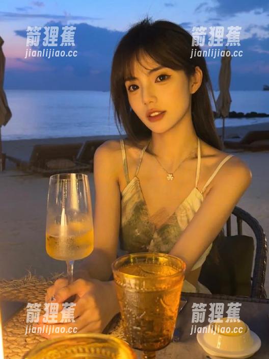 51吃瓜发布最新爆料，看到忍不住开始疯狂mmm了……