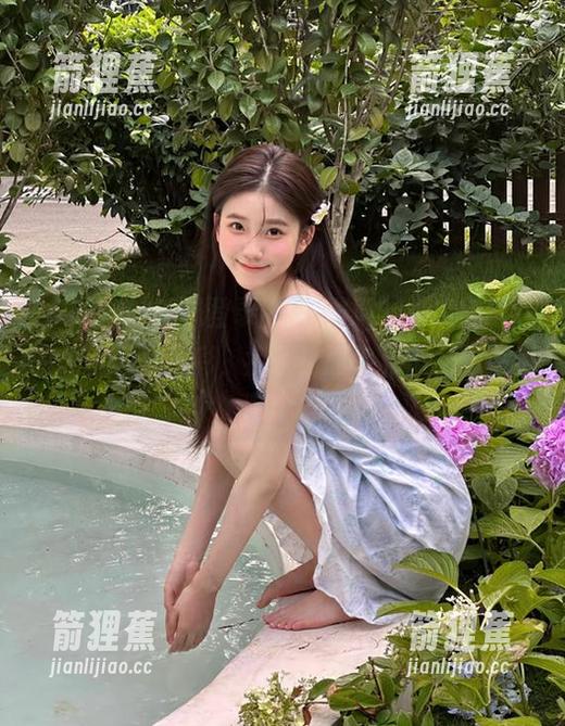 手机登录“51爆料”，瓜田李下的故事越发精彩，疯了！面包和瓜，你更爱哪个？