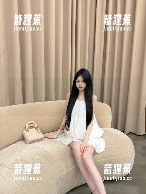 今天又是个分享718娱乐圈里的各种神操作，真想给每个人都竖个大拇指！