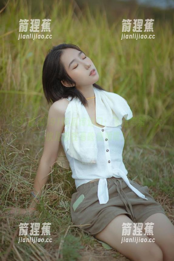 91吃瓜传送门：飞速降落，大伙儿都在看啥视频呢？