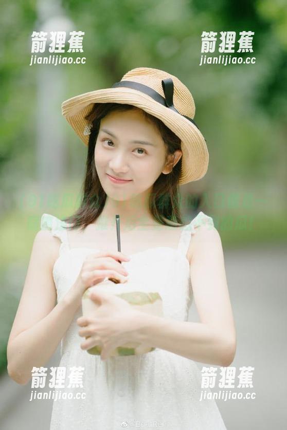 91吃瓜群众的入口像是一扇魔法门，推开后全是意想不到的瓜！