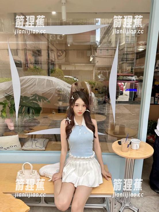 92吃瓜中心 92吃瓜中心官网就像个大型的瓜场,进去之后,耳边都是各种八卦,真想一边吃着瓜一边聊天!