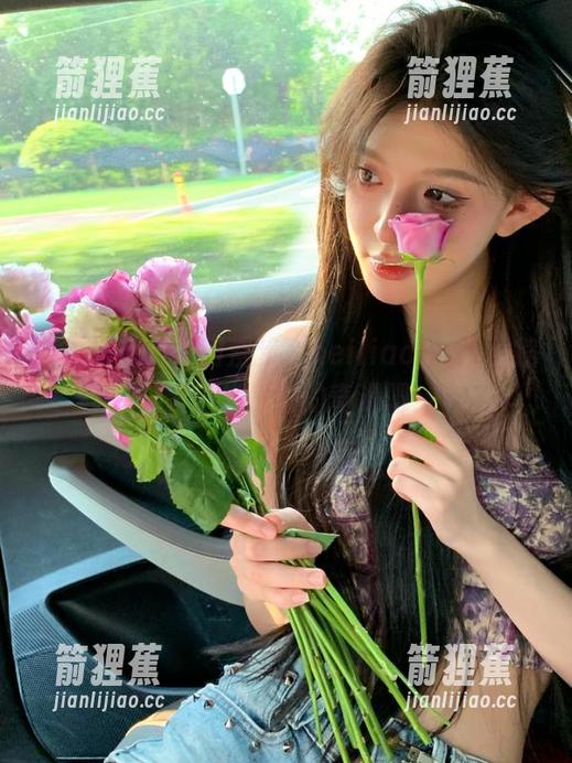瓜田漫步“heiliao.su”线路，来一发意外的奇遇吧！