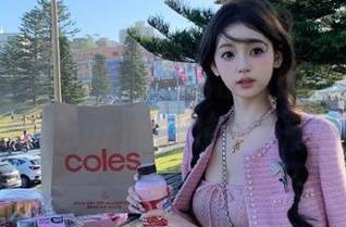 别问我怎么出门的，点击www.51cg1.com的链接后就闭嘴看瓜！