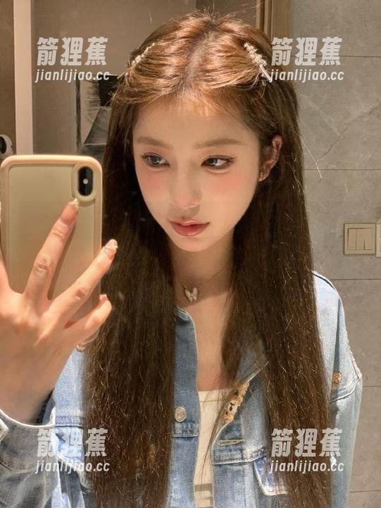 深夜解压就在“www.吃瓜”观看人生百态，大概我也是个相信奇迹的傻子。