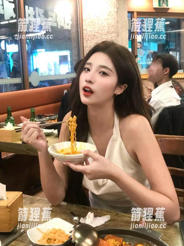 今日吃瓜：每个入口都藏着隐藏菜单，大瓜吃到嘴里满嘴惊喜！