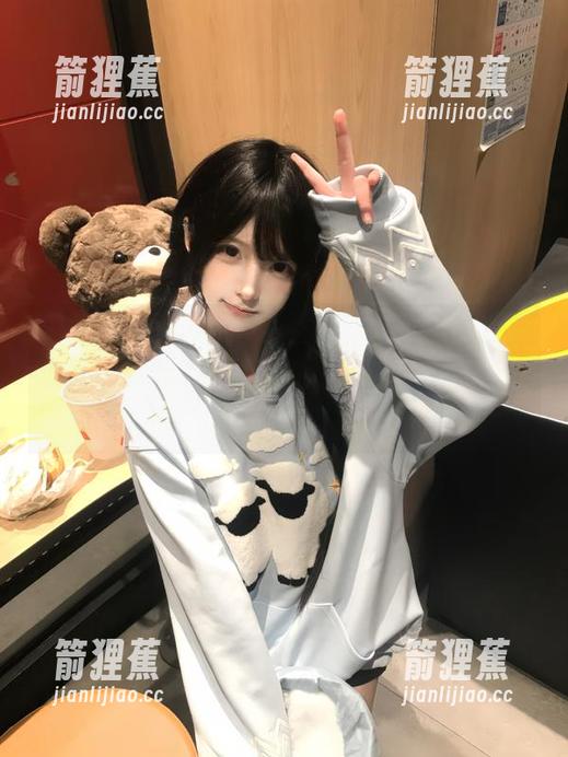 今日吃瓜在线：热门大瓜更新速度让我绷不住，视频都快追不上节奏了！