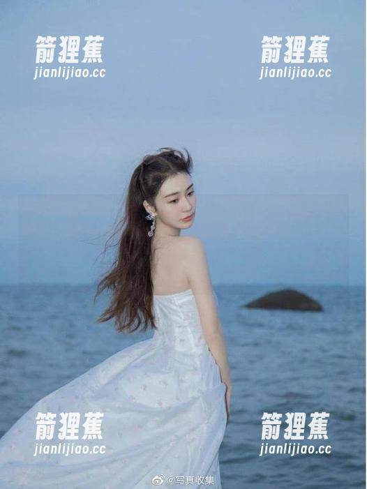 “免费吃瓜”更新后的评论区，又成了热闹的“现场回放”现场，太迷了我！