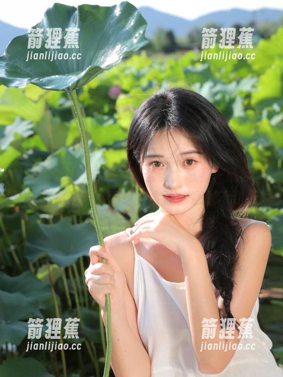 哥选了那么多，总有一条黑料在冲哥精选网址上会让你意想不到