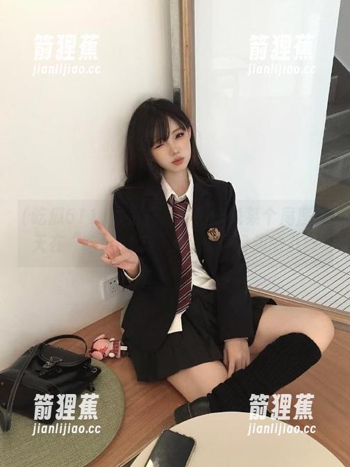 吃瓜511 首页有肥瓜!听说某个局座今天在“吃瓜511”上又爆了身边的八卦