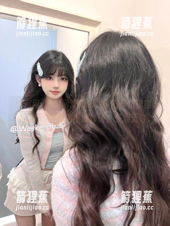吃瓜网苹果版，朝阳里仿佛能听见瓜友们咕噜咕噜的妙语，乐趣无穷。