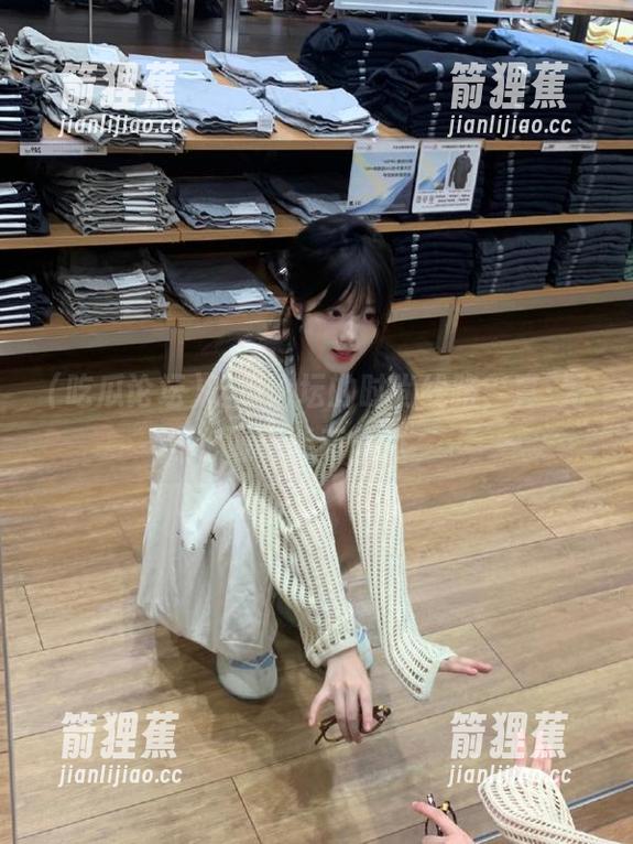 吃瓜论坛的时尚线路，真·无耻也能有气派