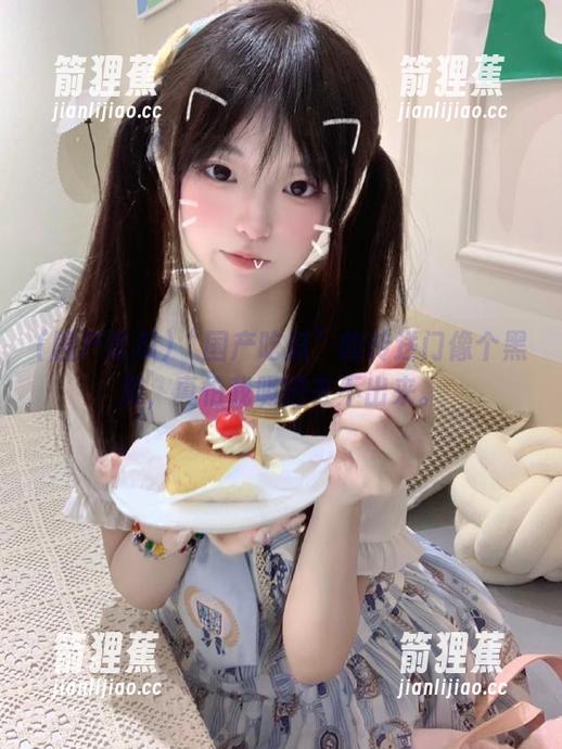 “国产吃瓜”的传送门像个黑洞，真怕我吸进去不出来。