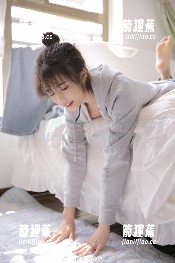 我是如何在明星黑料网站上不小心变成评论区‘灵魂人物’的？