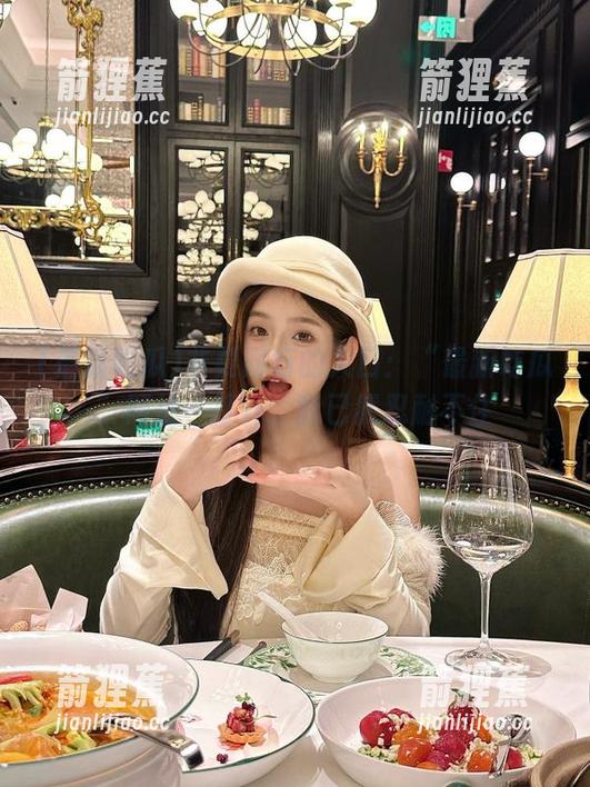 非要同行的入口：“最新吃瓜”网址一打开，我已然忍耐不住