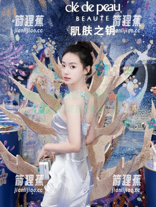 在最新吃瓜的地址徘徊，一不小心就成了吃瓜大军的一员！