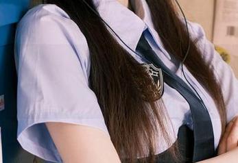 首页翻黑料718，今晚你是吃瓜侠还是观众？