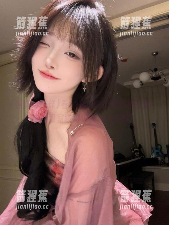 看zztt15.su黑料不打烊，传送门宽敞得像我的八卦网！