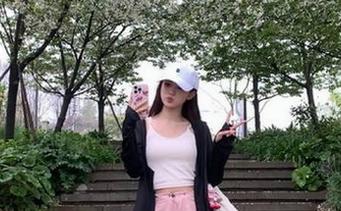 “万篇长征黑料不打烊so”导航直达你心里，总会给你一些小惊艳！