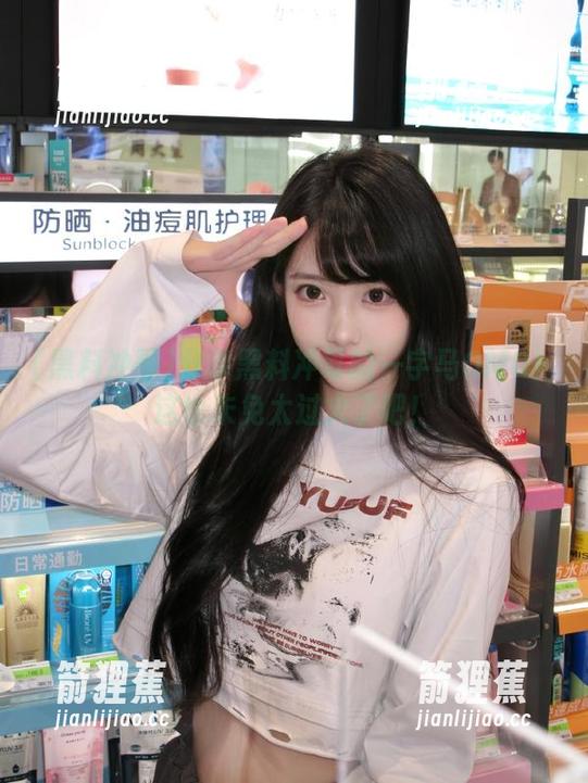 分享黑料冲哥的一字马OMG！这也未免太过火了吧！