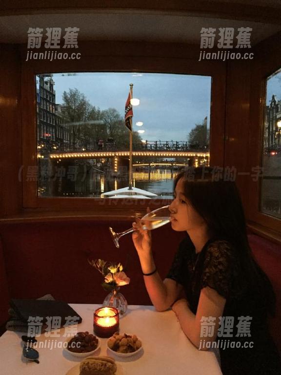 借助黑料冲哥，踏上你的一字马传送门之旅！