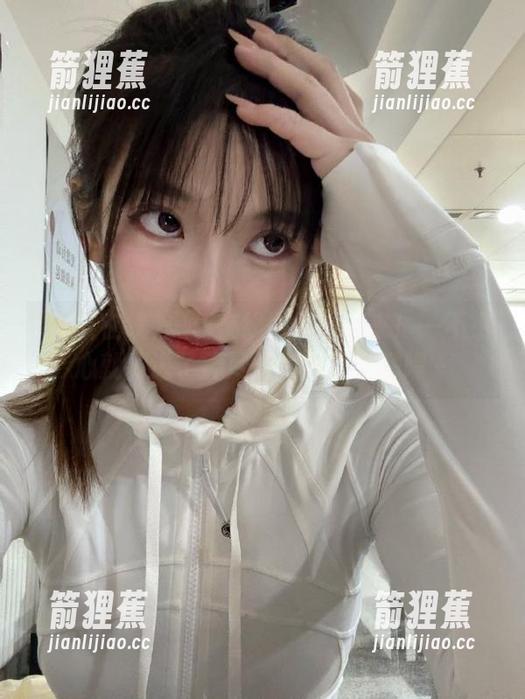 黑料在线网页等你来！一不小心就掉进了无尽的瓜海里。嘿嘿～