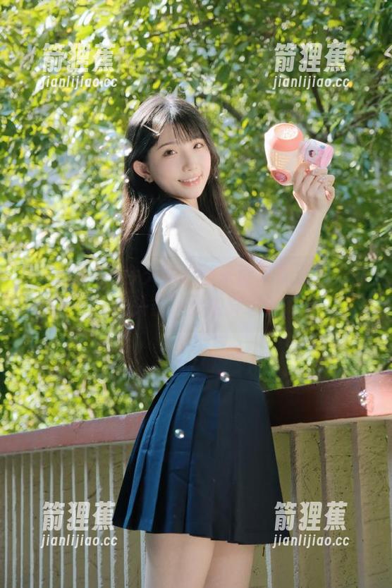 今天的心情来源：首页的“黑料头条”大放异彩！