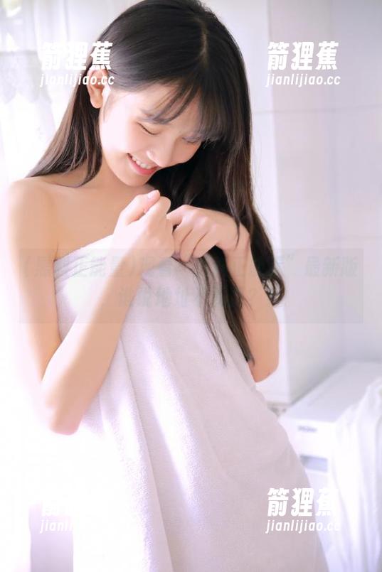 观看“黑料正能量”最新版，谁说地址不重要？！
