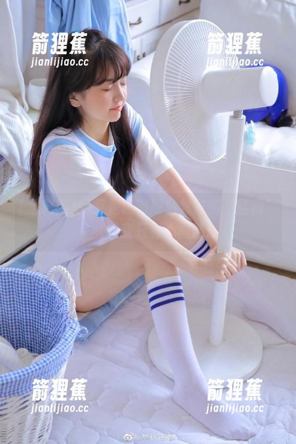 又是黑料网站发布的“猛料”，此刻我只有心里苦。